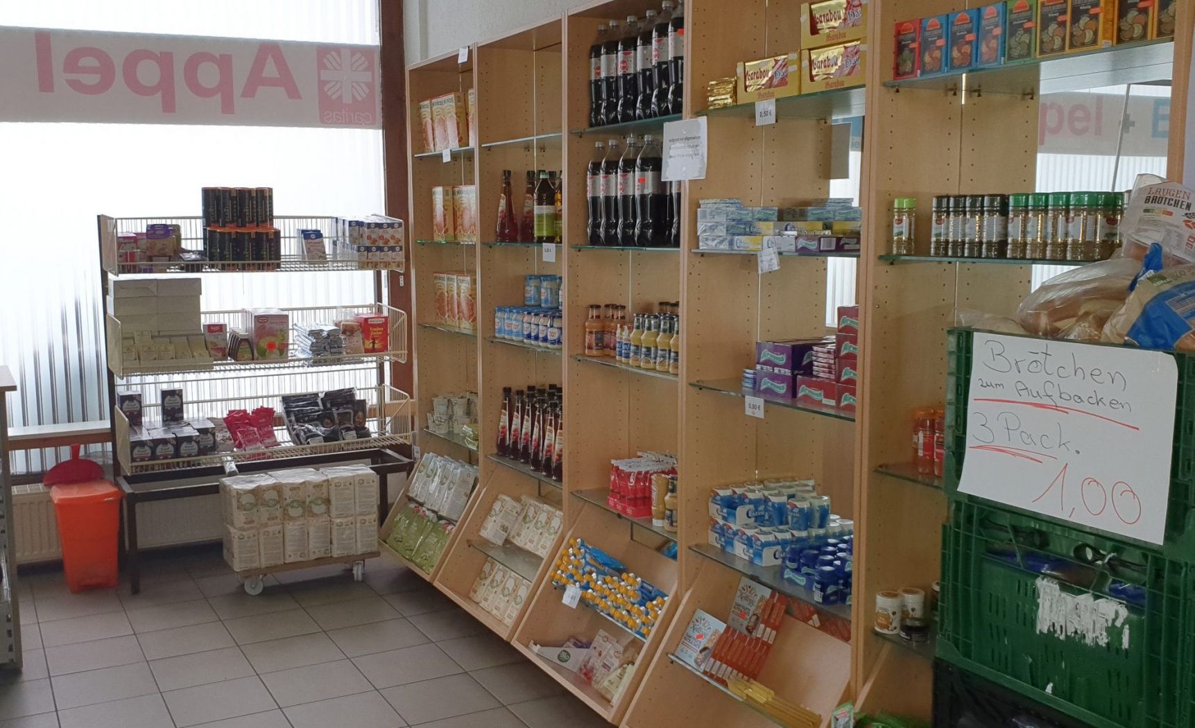 Auslage in der Tafel Schwetzingen