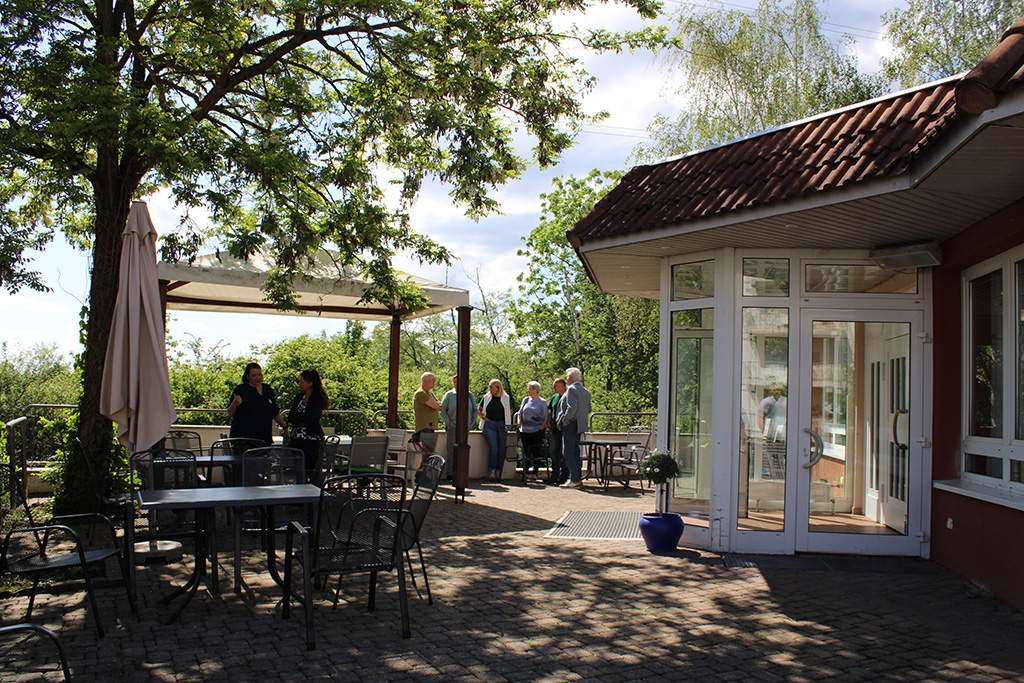 Die Terrasse der Tagespflege Landhaus im Grünen